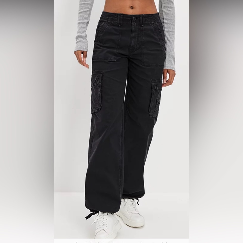 Snappy Stretch Baggy Cargo Pants
